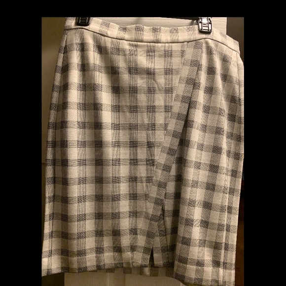 🎬🎬Skirt - Picture 4 of 4